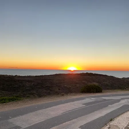 Arrifana Break Tatil Evi Aljezur